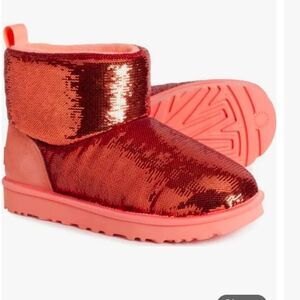 New UGG Classic Mini Boot Mirror Ball Starfish Sparkly sequence Pink Boots sz 5